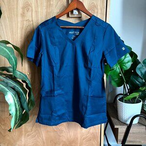 Blue Matrix by Maevn Women's V-Neck Solid Scrub Top - Size Small